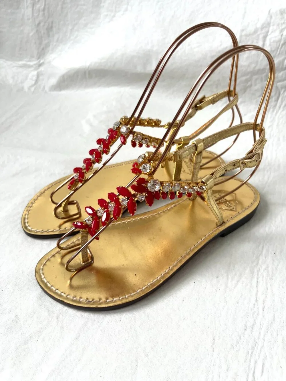 Emanuela Caruso Capri sandals 37 6.5 gold leather bejeweled red rhinestone thong